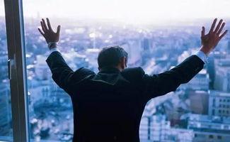 人生最低谷的图片