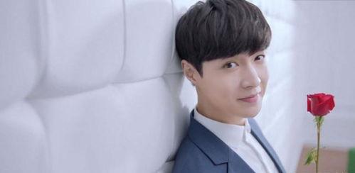 张艺兴生活照片